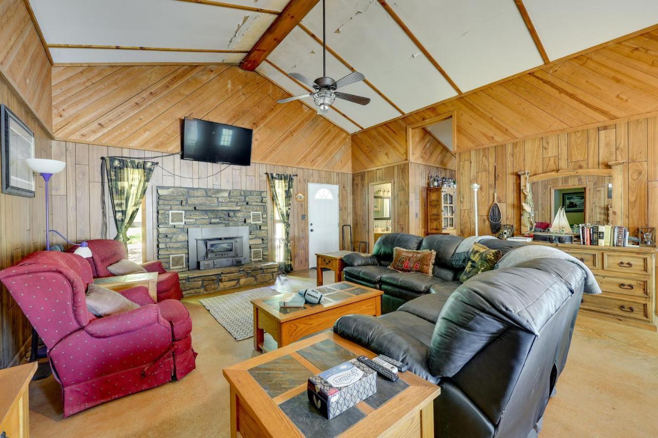 Rural Arkansas Vacation Rental With Lake Access Scranton Eksteriør bilde